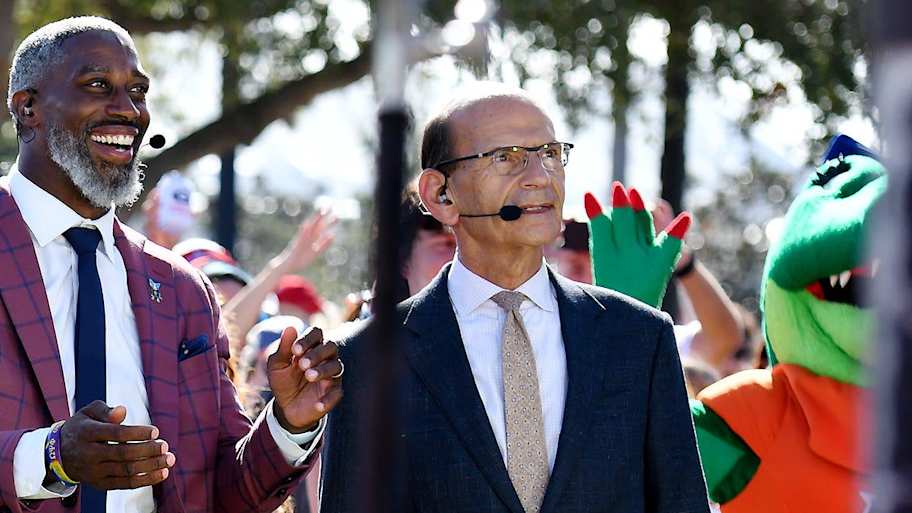 Paul Finebaum dice que el nuevo entrenador jefe de la SEC «tomó una mala decisión»