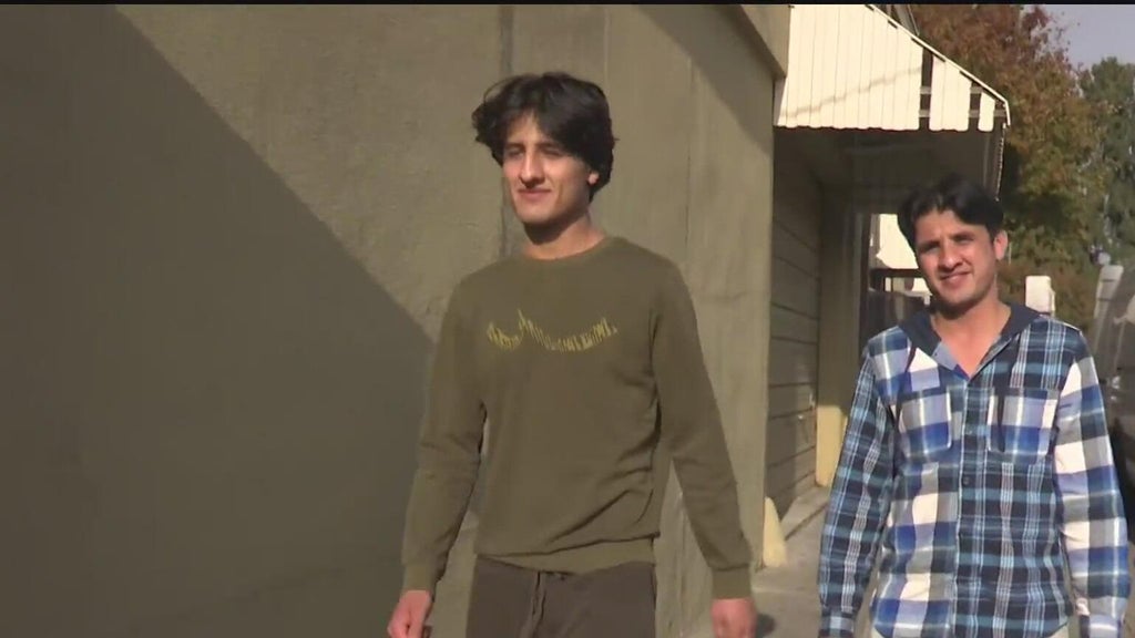 Bay Area Afghan community pushes back against immigration pause