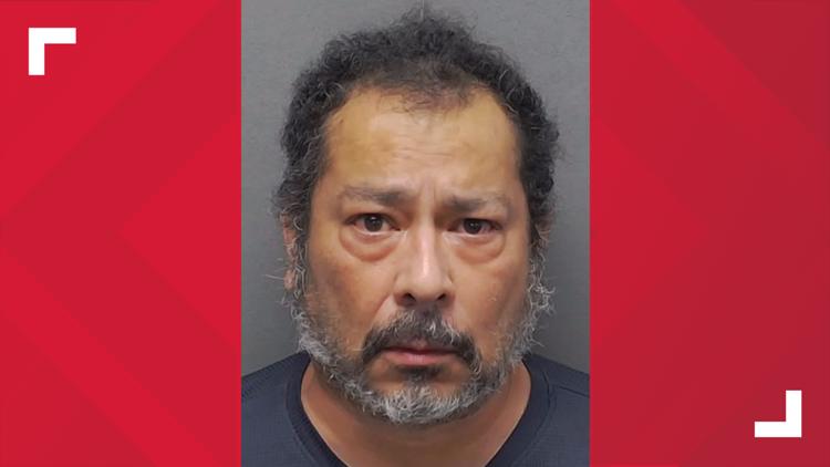 Barricaded suspect inside San Antonio home surrenders after nearly 7 ...