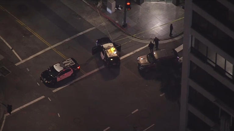 Police investigate deadly stabbing in downtown LA