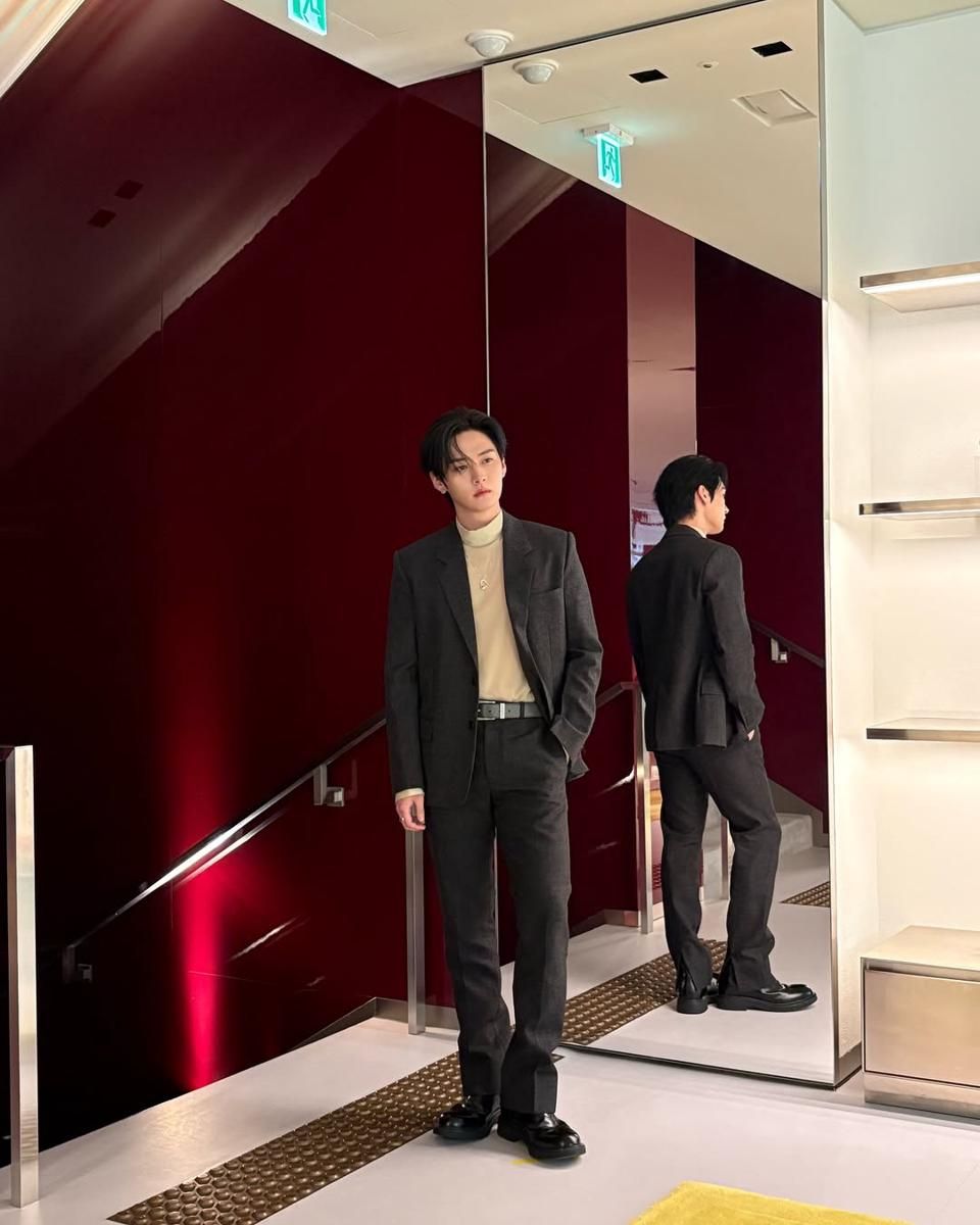 Lee Know Stray Kids Kena Cidera Saat MAMA Awards 2025, Ini Penyebabnya 3 AA1Rsipt