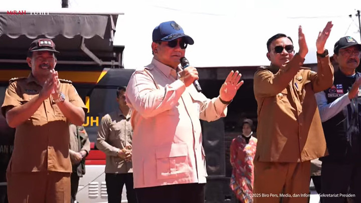 Seskab Teddy: Presiden Prabowo Kembali ke Aceh dari Moskow