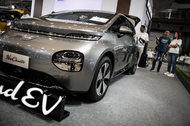 Target kembali meleset, penjualan mobil 2025 hanya capai 775 ribu unit