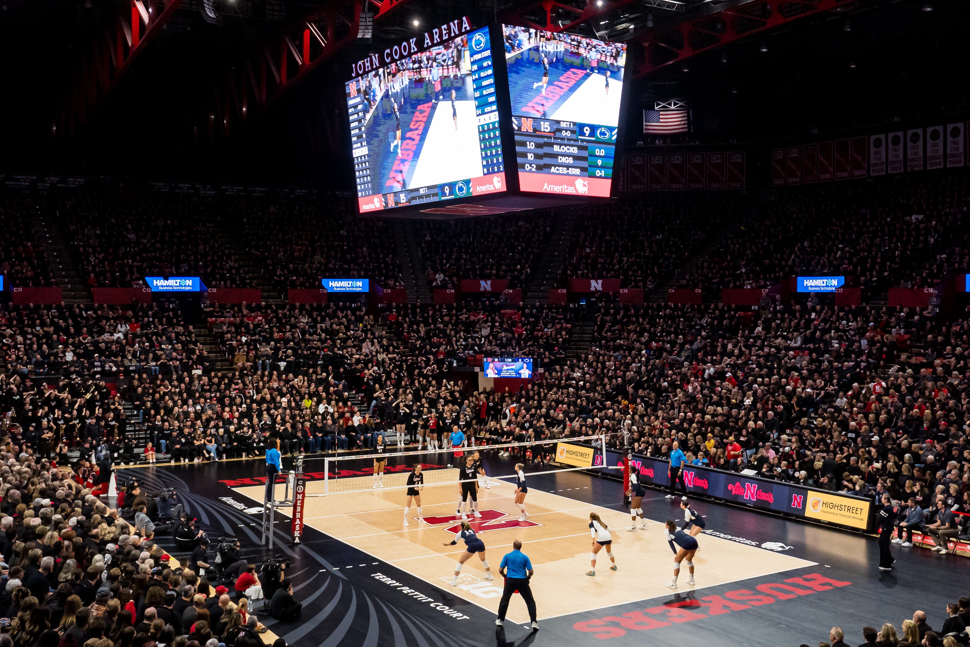 how-to-watch-nebraska-volleyball-vs-long-island-time-tv-channel