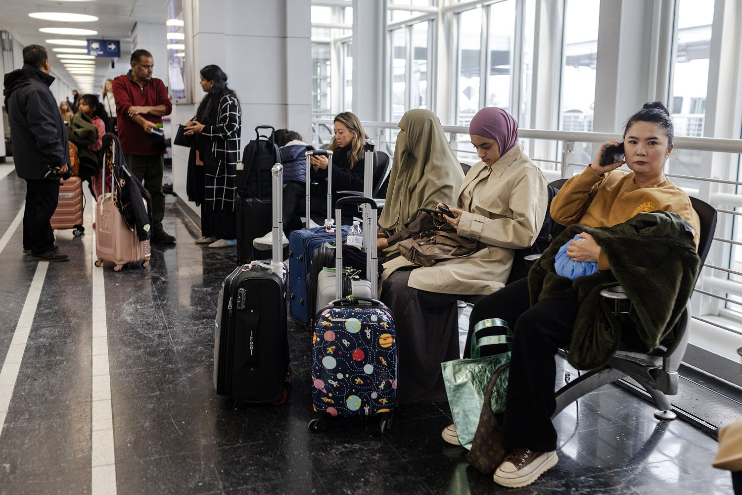 Fuertes nevadas y lluvias afectarán los viajes posteriores al Día de Acción de Gracias en los estados del este