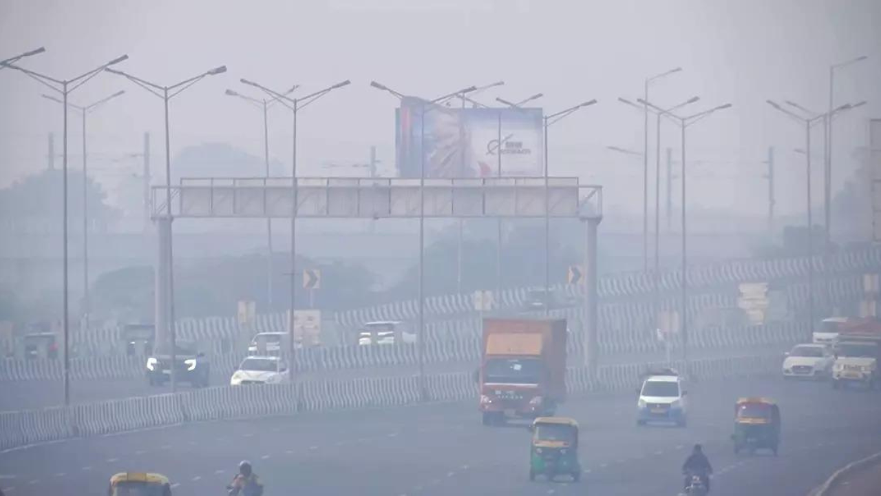 ‘Important to evaluate’: SC asks Centre to revisit Delhi air pollution ...