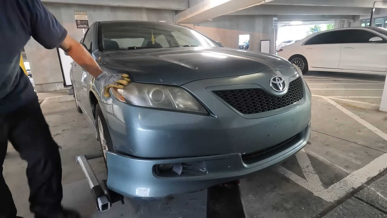 Driver Falls Asleep… Wakes Up to His Car Getting Towed
