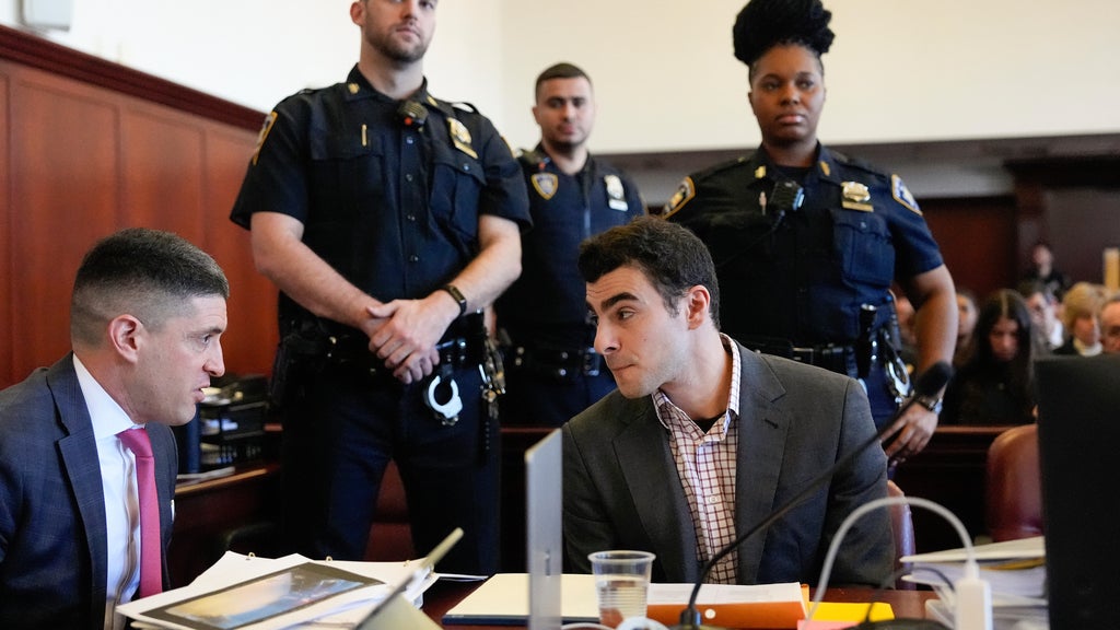 Luigi Mangione returns to court in NYC for pretrial hearings on ...