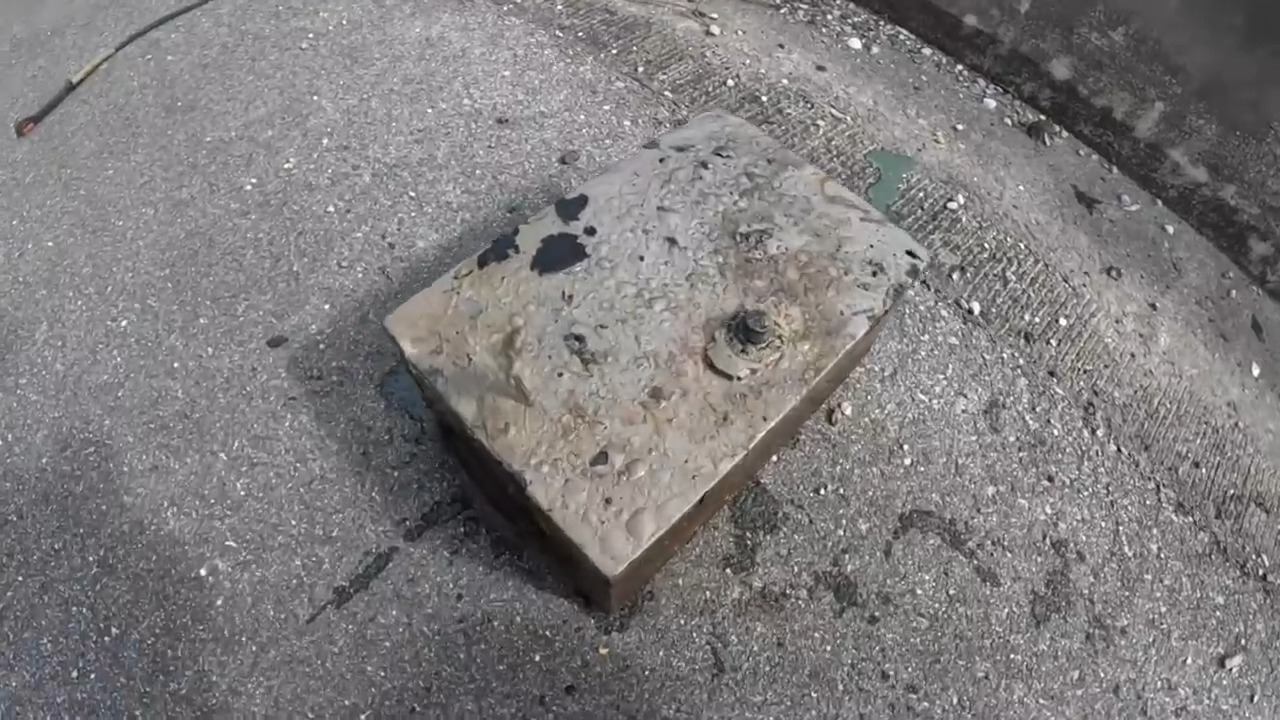 Why Thieves Dumped This Safe in the River - And What They Left Behind