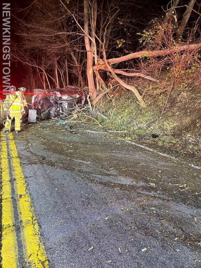 Driver escapes from mangled vehicle in crash