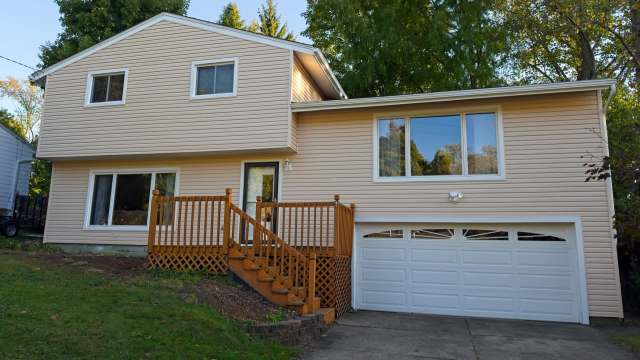 New homeowner devastated after uncovering major problem left behind by ...