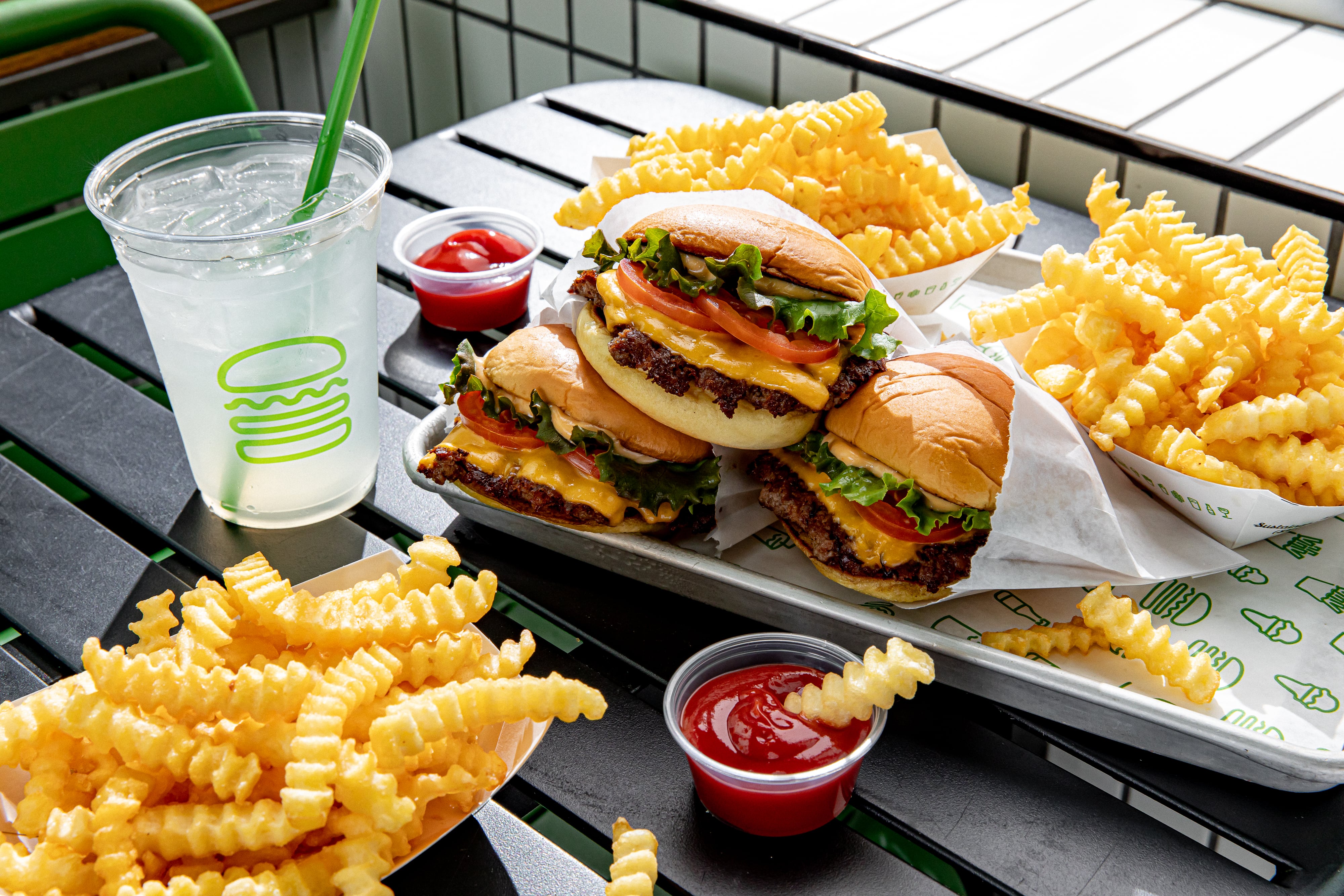 Shake Shack sets opening date for location at The Meridian in the East End