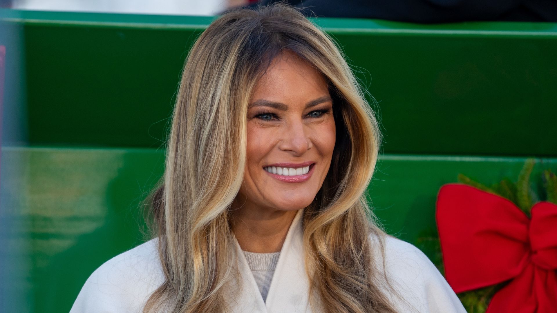 Why First Lady Melania Trump's Christmas decorations are 'really ...