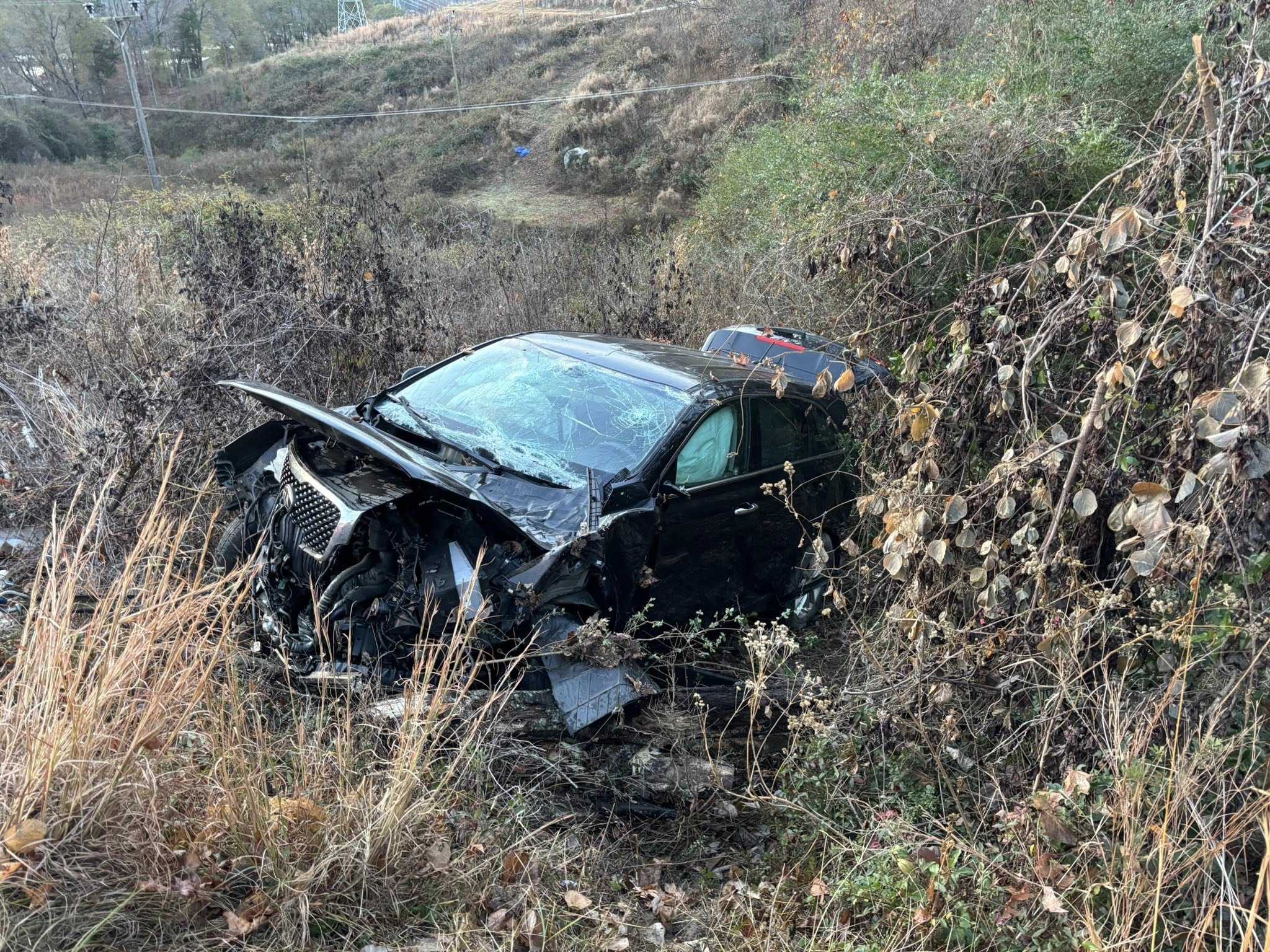 4 teens hospitalized after police chase ends in crash, deputies say
