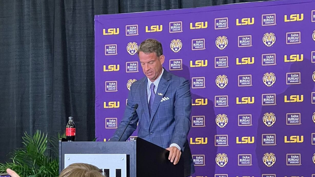 Lane Kiffin introduced as LSU’s new head coach in high-stakes Baton ...