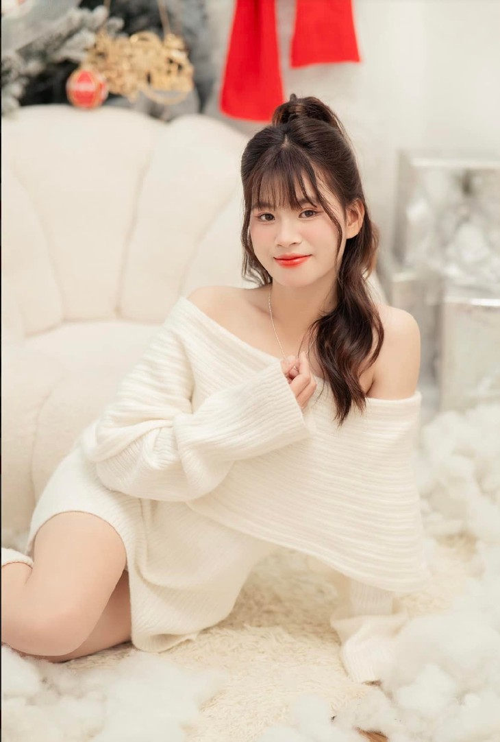 Hotgirl bóng đá nữ Việt Nam chia tay SEA Games 33