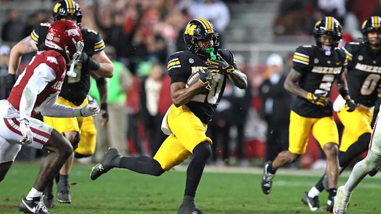 Mizzou Moves Back Into AP Top 25: The Buzz