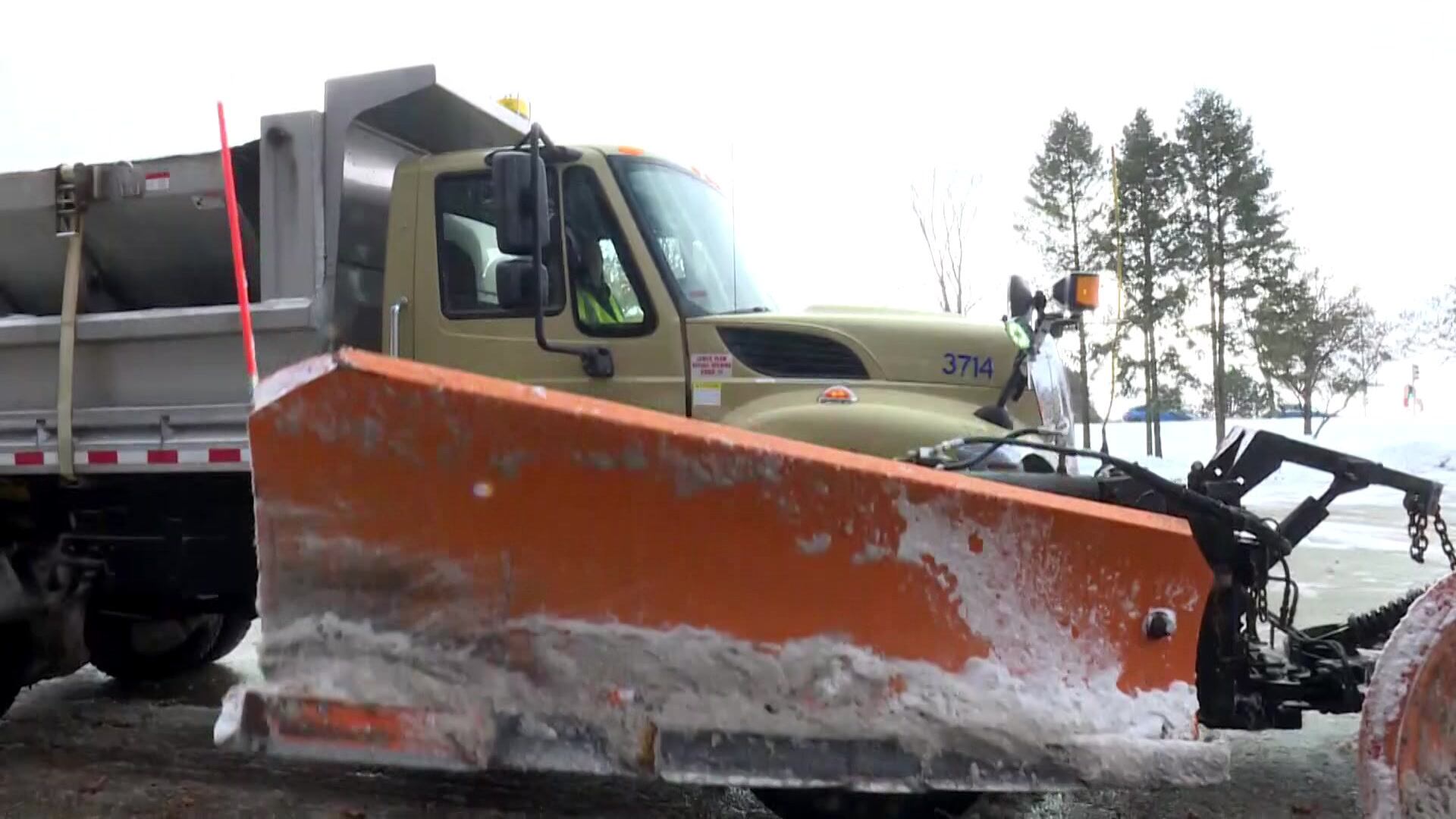 Madison Streets Division: Snow expected to impact evening commute
