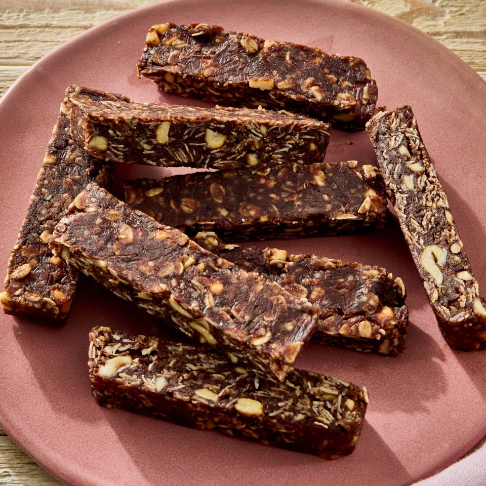 Recipe image of Homemade Protein Bars.