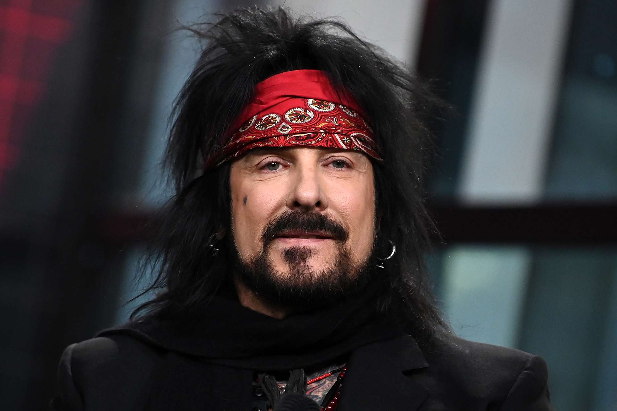 Mötley Crüe's Nikki Sixx Doesn't Think It's 'Cool' When Rock Stars 'Act