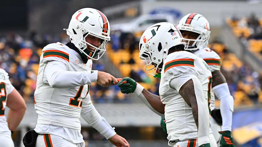 CFB great hypes up Miami in the best way possible, despite playoff ...