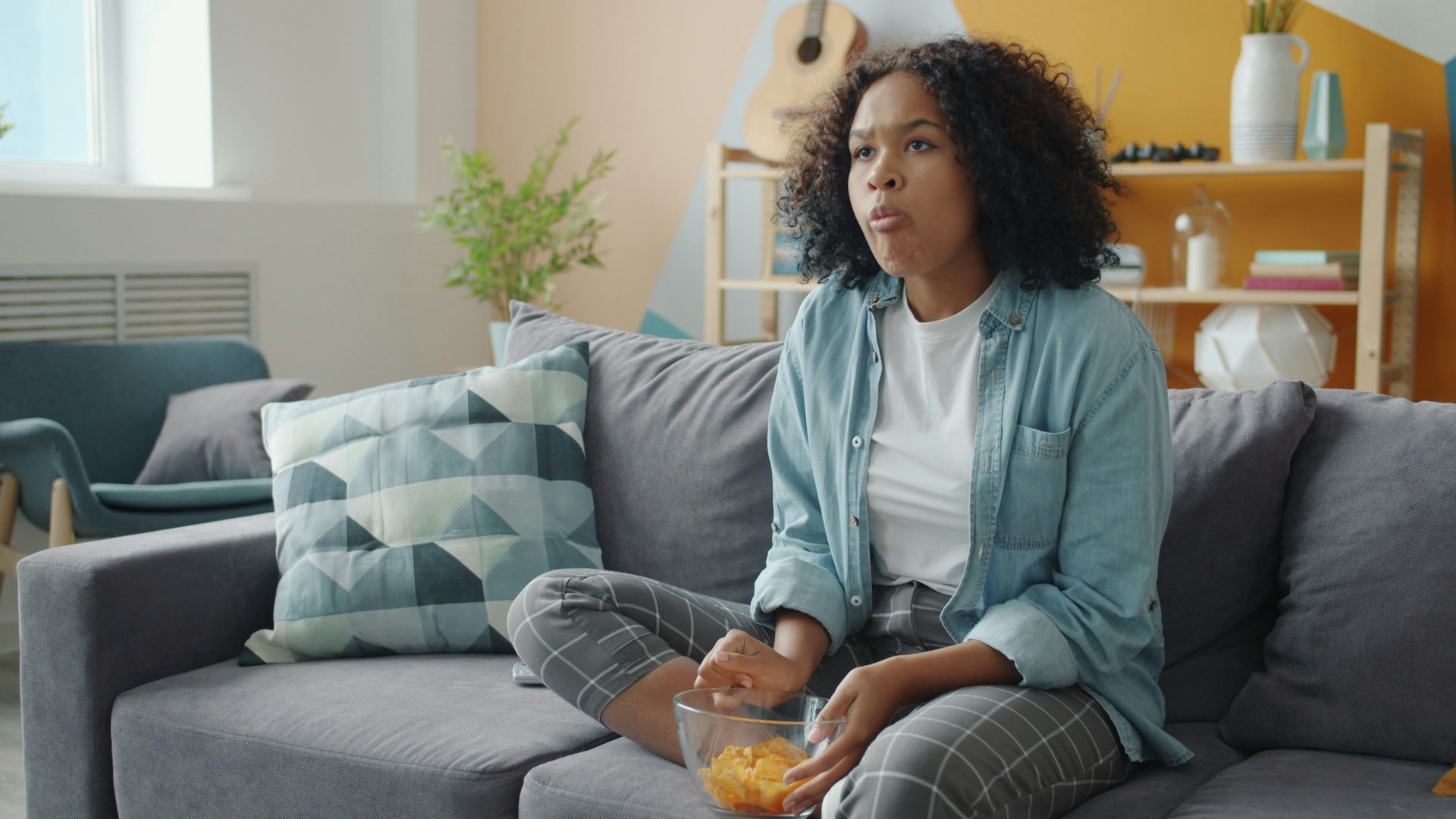 10 Reasons Why Sitting Too Much Is Bad For You & 10 Tips To Get Moving