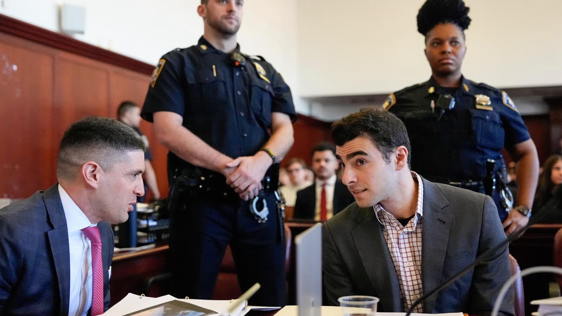 Luigi Mangione fights to exclude evidence from his trial in the killing ...