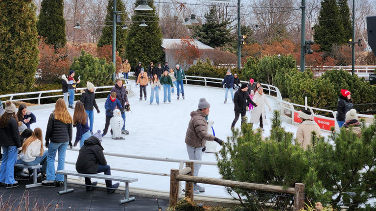 Downtown Chicago's Unique Ice Skating Ribbon Is Like A Frozen Lazy River