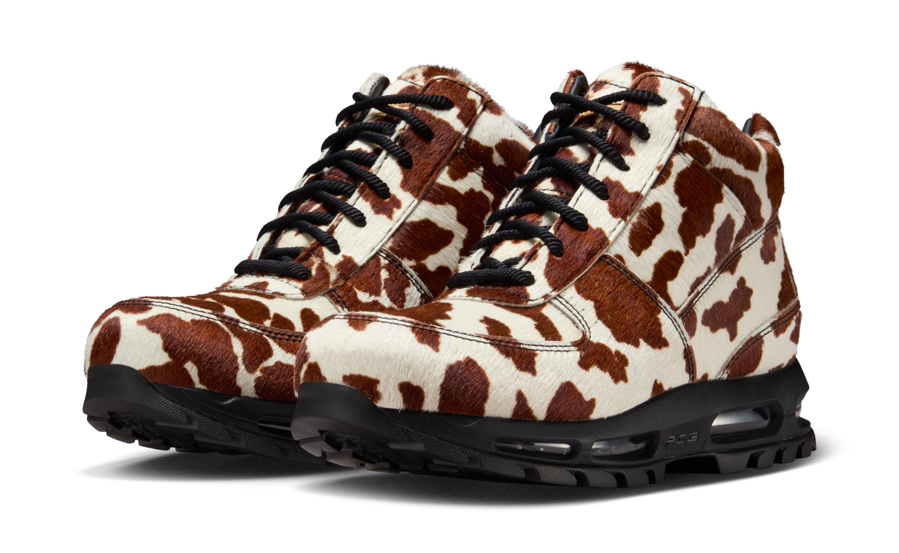 The Nike Goadome Boot Gets an Exotic Makeover