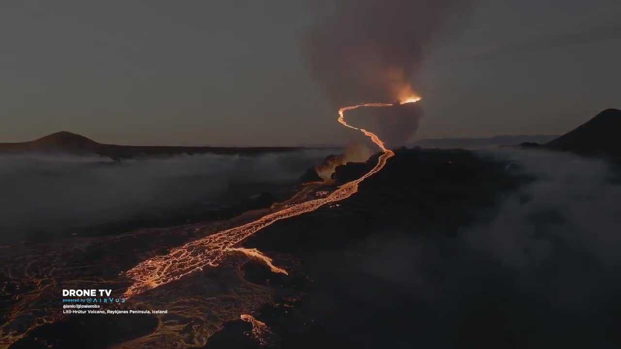 Il vulcano Litli-Hrutur in Islanda visto da un drone, parte 1