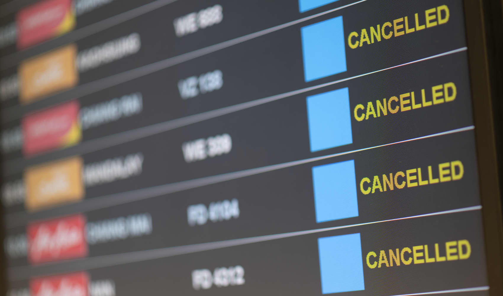 Ground stop issued at Chicago's O'Hare Airport due to thunderstorms: FAA