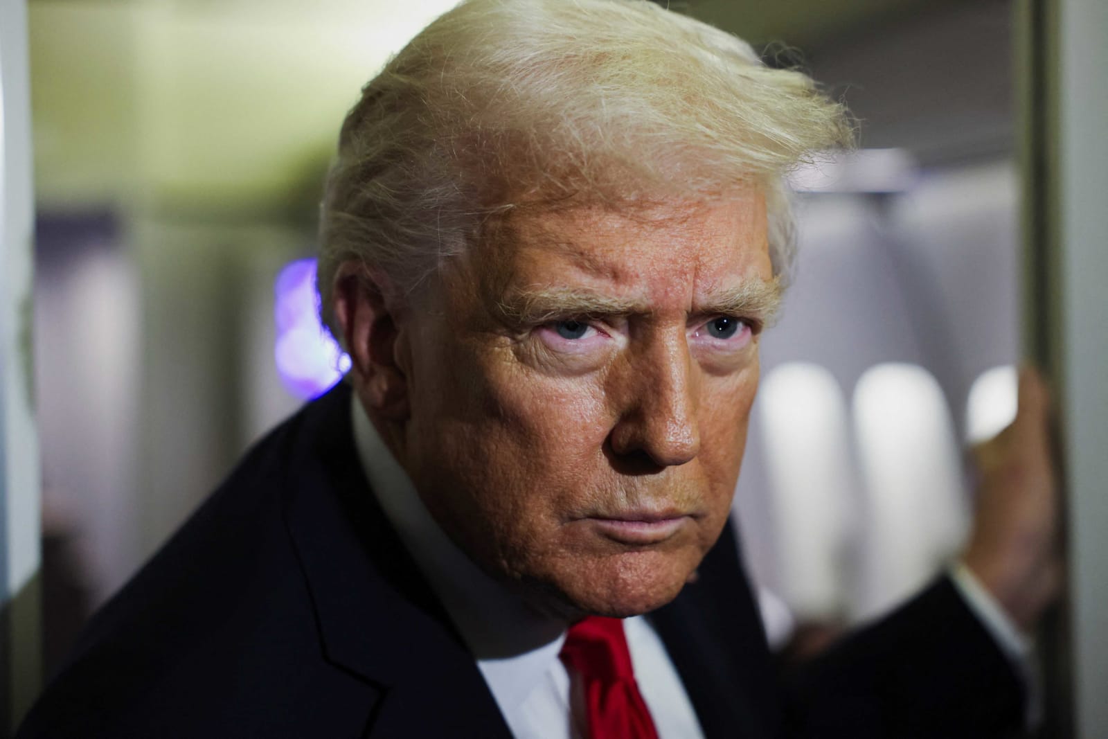 Trump threatens foreign country over election results