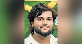 Two killed in separate accidents in Kochi