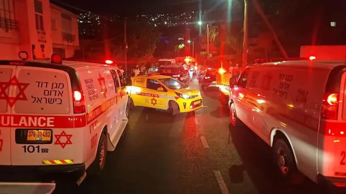 Ramming attack in Hebron: Female soldier lightly wounded, security ...