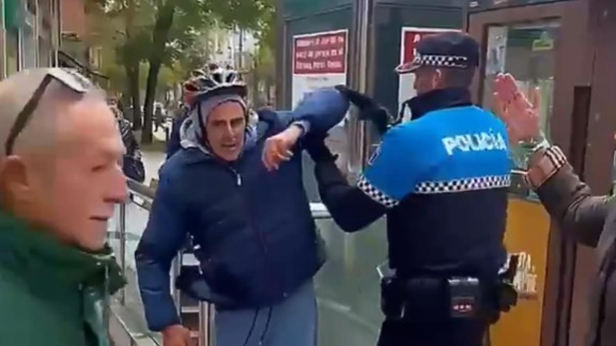 Vox sufre una oleada de ataques en Castilla y León con una sede ...