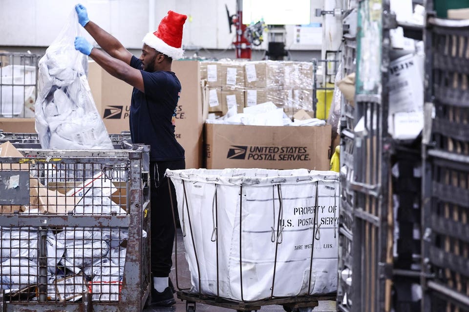 Cyber Monday Consumers Will Spend Up To $14.2 Billion—Setting New Record,  Report Says