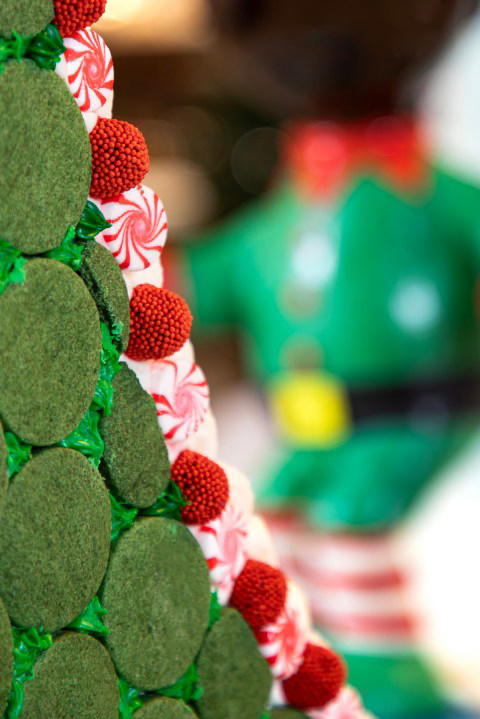 The Broadmoor 2025 gingerbread display debuts