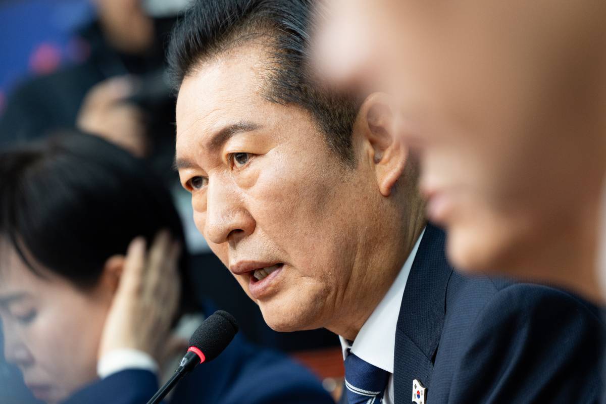 덜미 잡힌 정청래…빼도 박도 못하는 상황