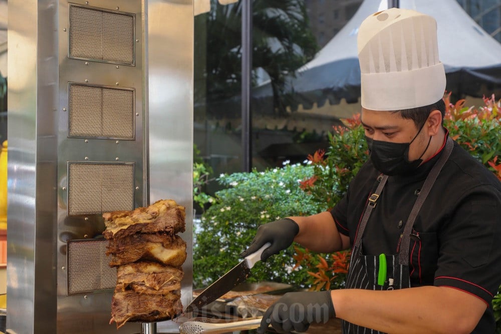 Turis Asing Melonjak, Investor Kepincut Saham Pariwisata