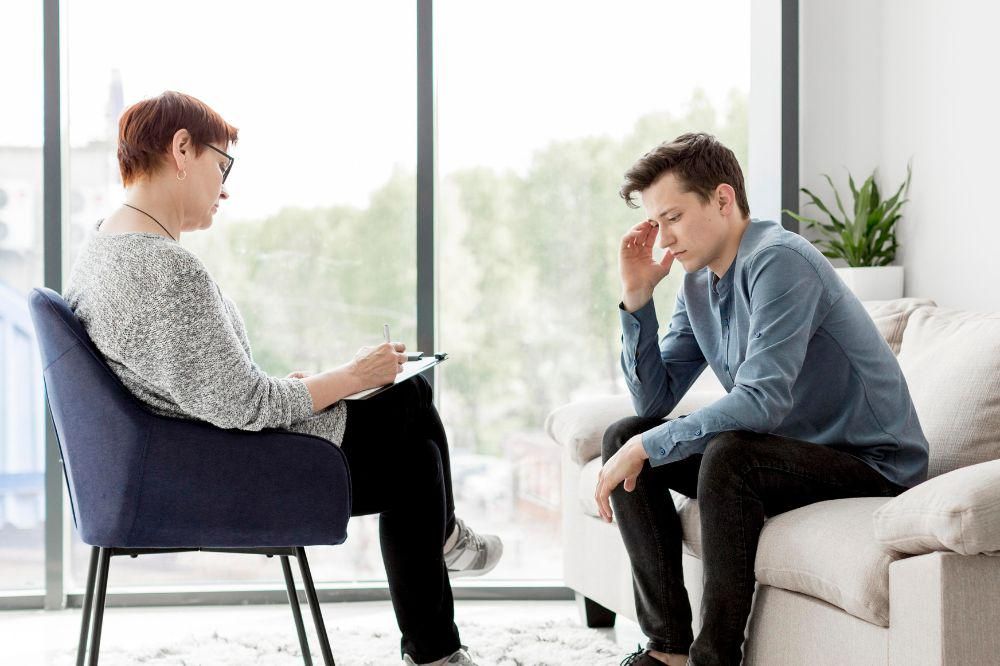 5 Pekerjaan Ideal untuk Shio Kelinci, Mulai Kreatif hingga Medis