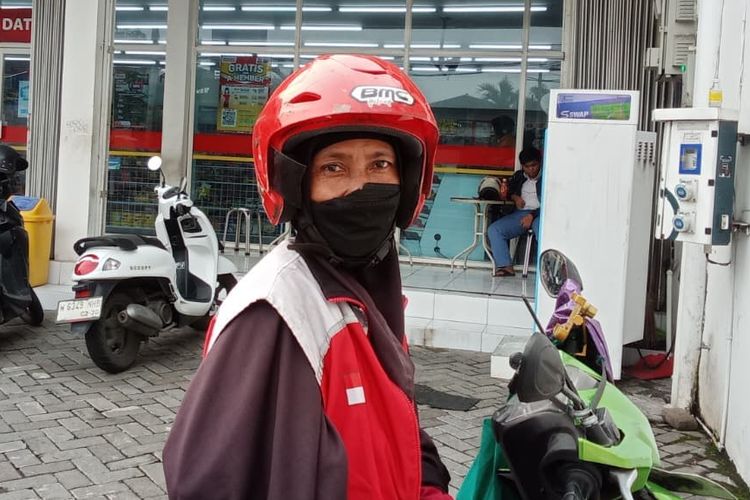 Ummu Vio, Perjalanan Ibu "Mengendarai Cinta" di Honda Beat Tua