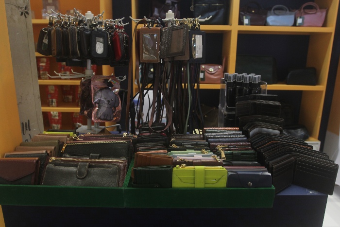 Sentuh Kaum Urban, Sendy Leather Tampilkan Inovasi Produk Kulit di SMEXPO 2025