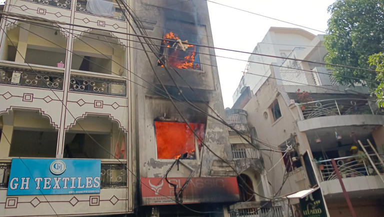 MP News: Massive Fire Erupts At Garment Factory In Jabalpur; Loss Of ₹1 ...