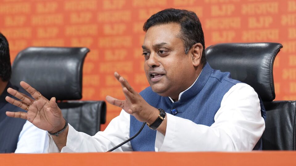 Can Sanchar Saathi read your messages, access your private data? BJP MP ...