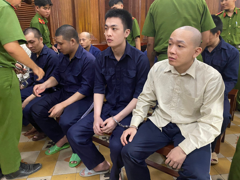 Lập ‘Nhóm mới Nổi’ cho vay cắt cổ rồi tạt sơn đòi nợ