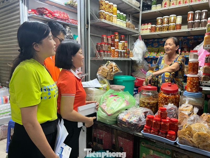 Tiểu thương ‘tròn mắt’ kê khai thuế bằng… giọng nói