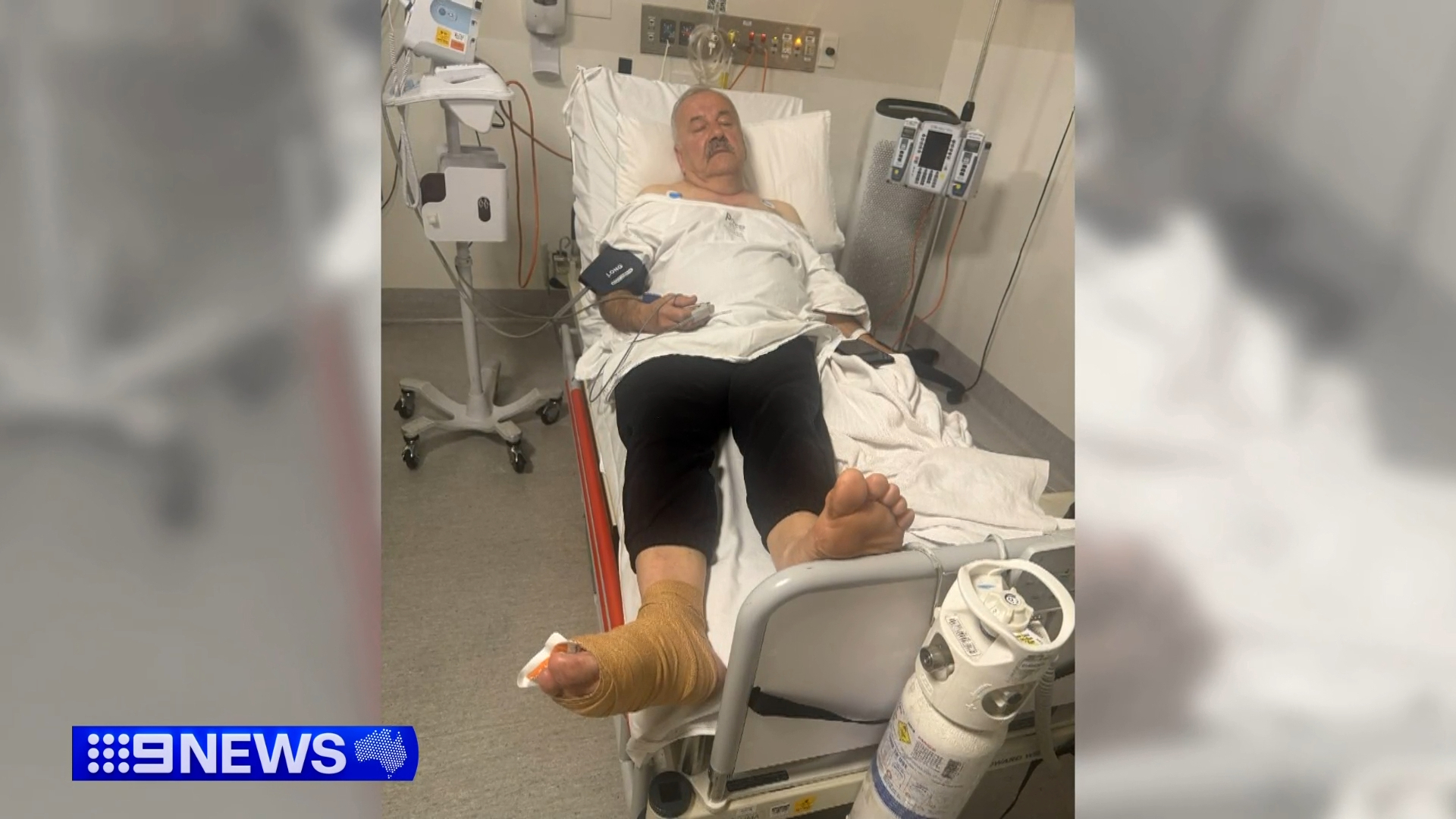Man seriously injured as he and daughter fight off attempted carjackers