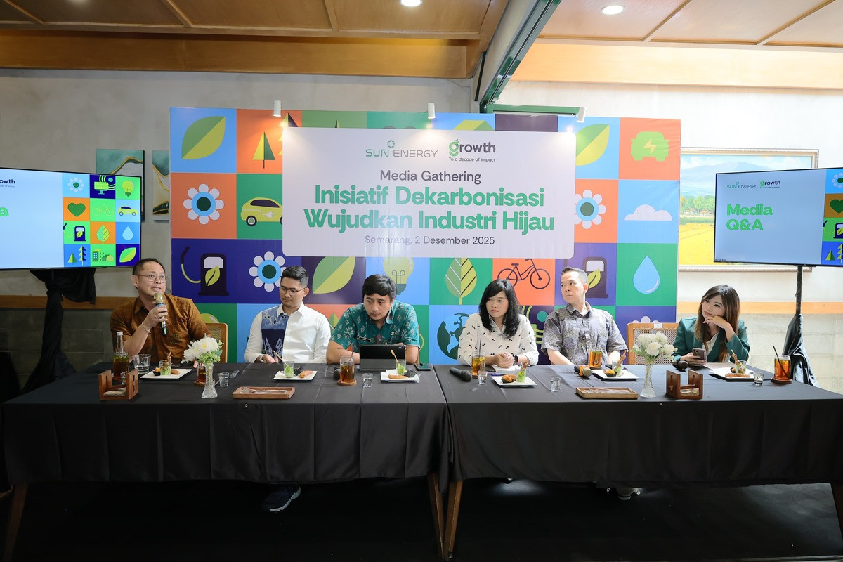 Energi Matahari Dongkrak Pertumbuhan Industri Hijau Jawa Tengah