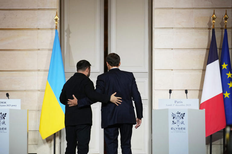 US delegation meets with Putin in latest bid to end Ukraine war