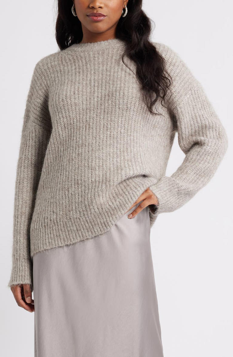 5 Sweater Styles Every 2025 Winter Wardrobe Needs